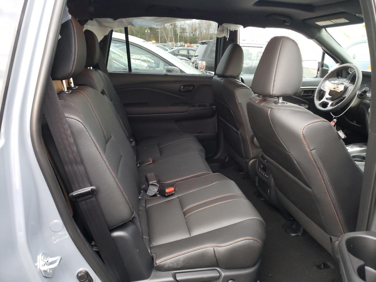 Photo 6 from auction – 2022 HONDA PILOT TRAI with VIN 5FNYF6H81NB023276