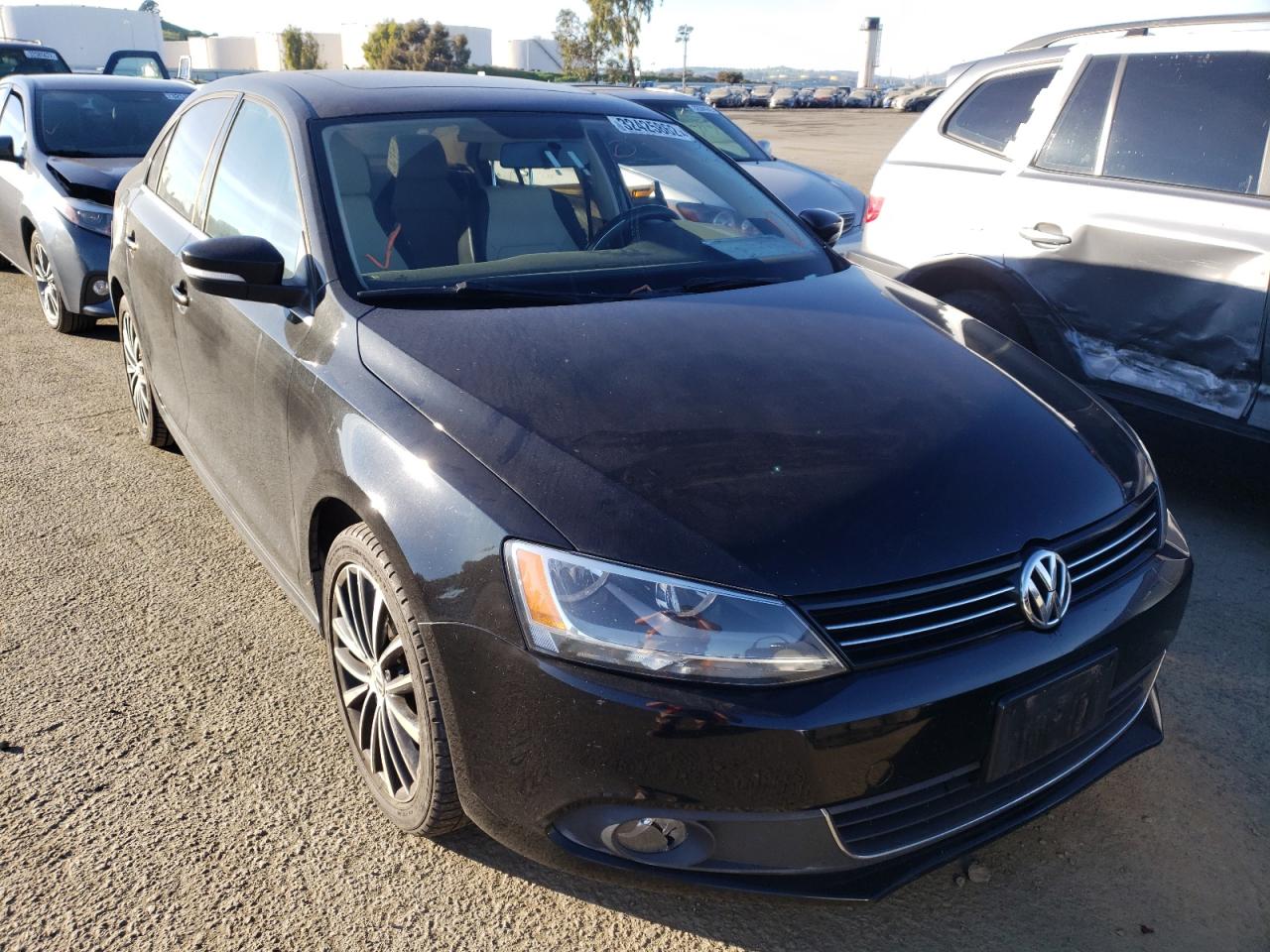 VOLKSWAGEN JETTA 2012 with VIN 3VWLP7AJ3CM450958 - Photo from auction
