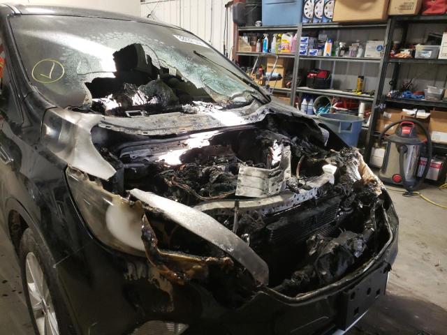 Photo 9 from auction – 2017 FORD ESCAPE SE with VIN 1FMCU9GD1HUA25004