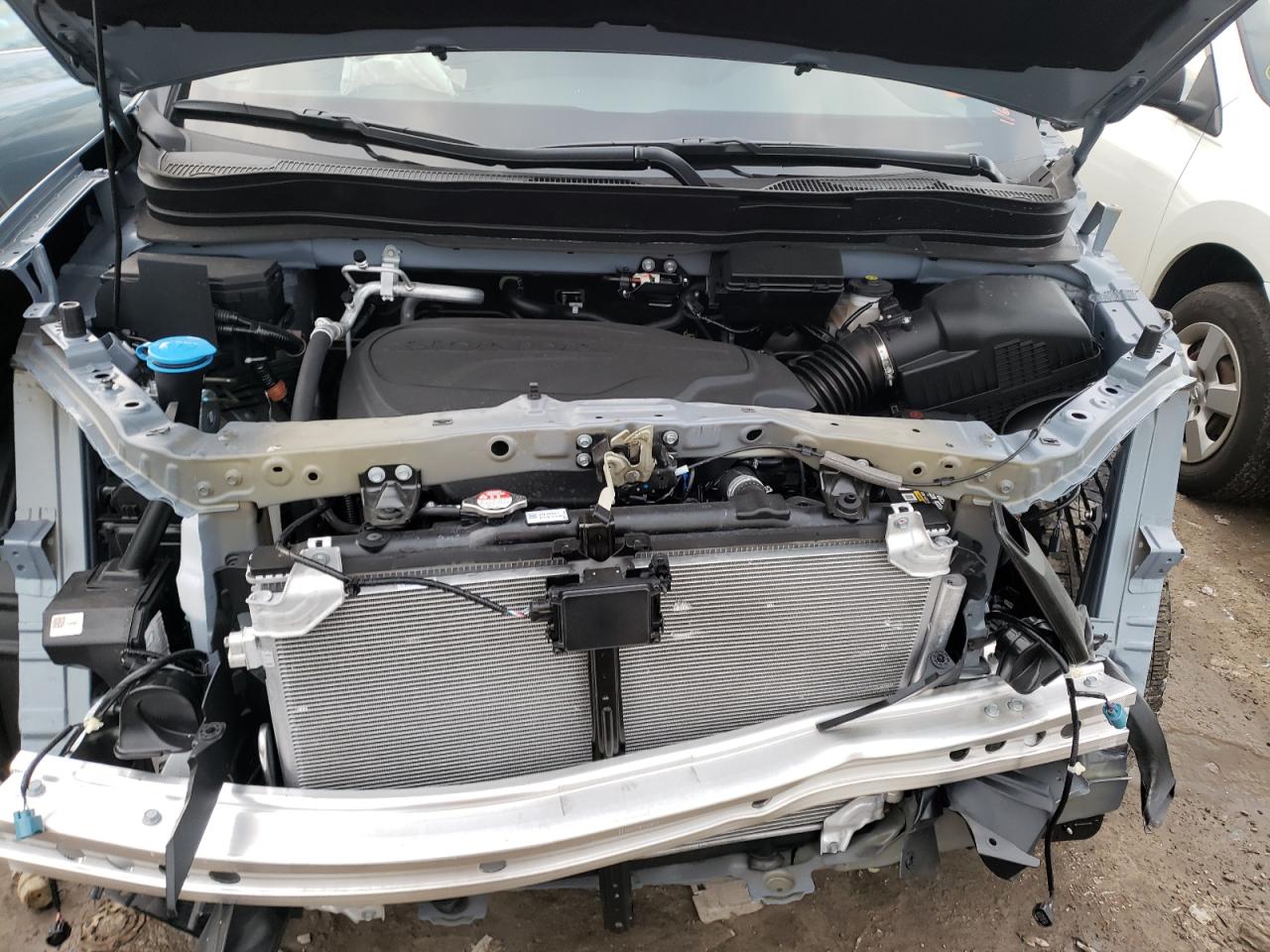 Photo 7 from auction – 2022 HONDA PILOT TRAI with VIN 5FNYF6H81NB023276