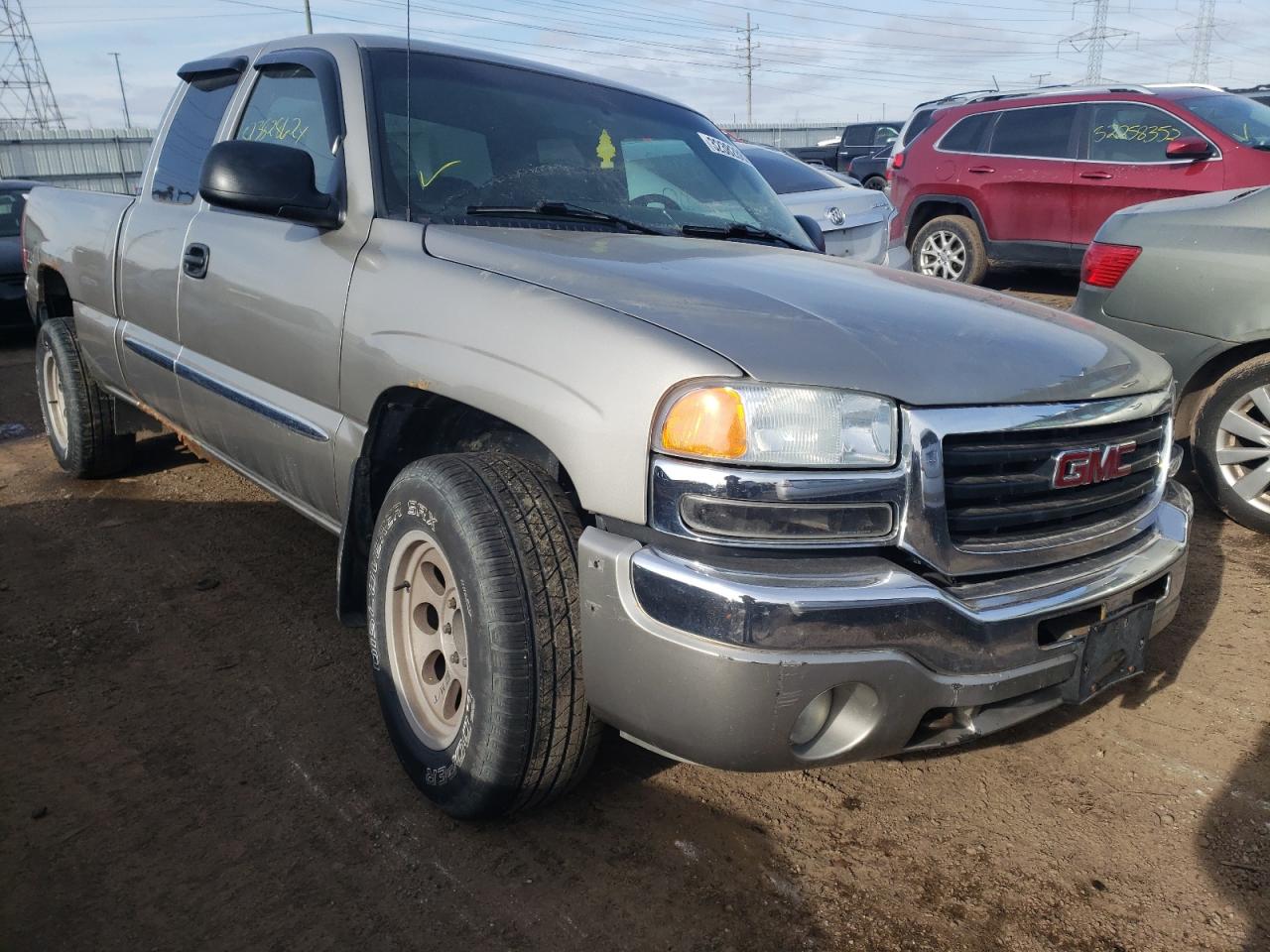 GMC NEW SIERRA 2003 with VIN 1GTEK19T33E351897 - Photo from auction