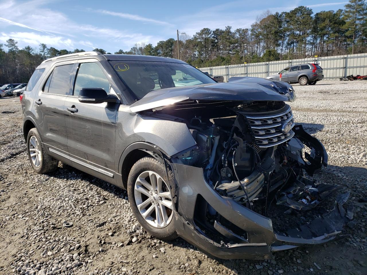 FORD EXPLORER X 2017 with VIN 1FM5K7DH4HGA26656 - Photo from auction