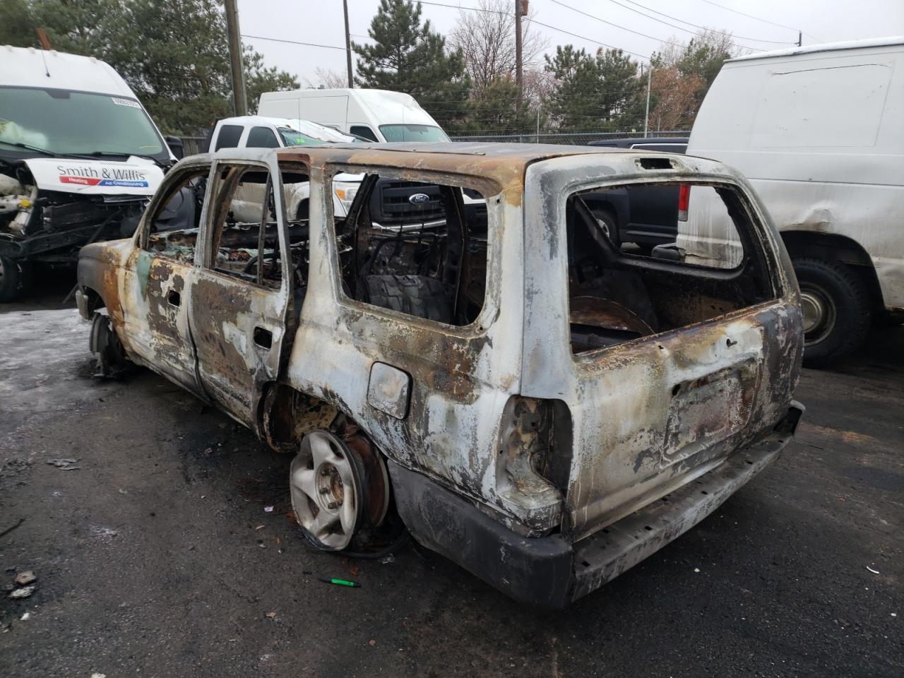 Photo 3 from auction – 1998 TOYOTA 4RUNNER SR with VIN JT3HM84R3W0029035