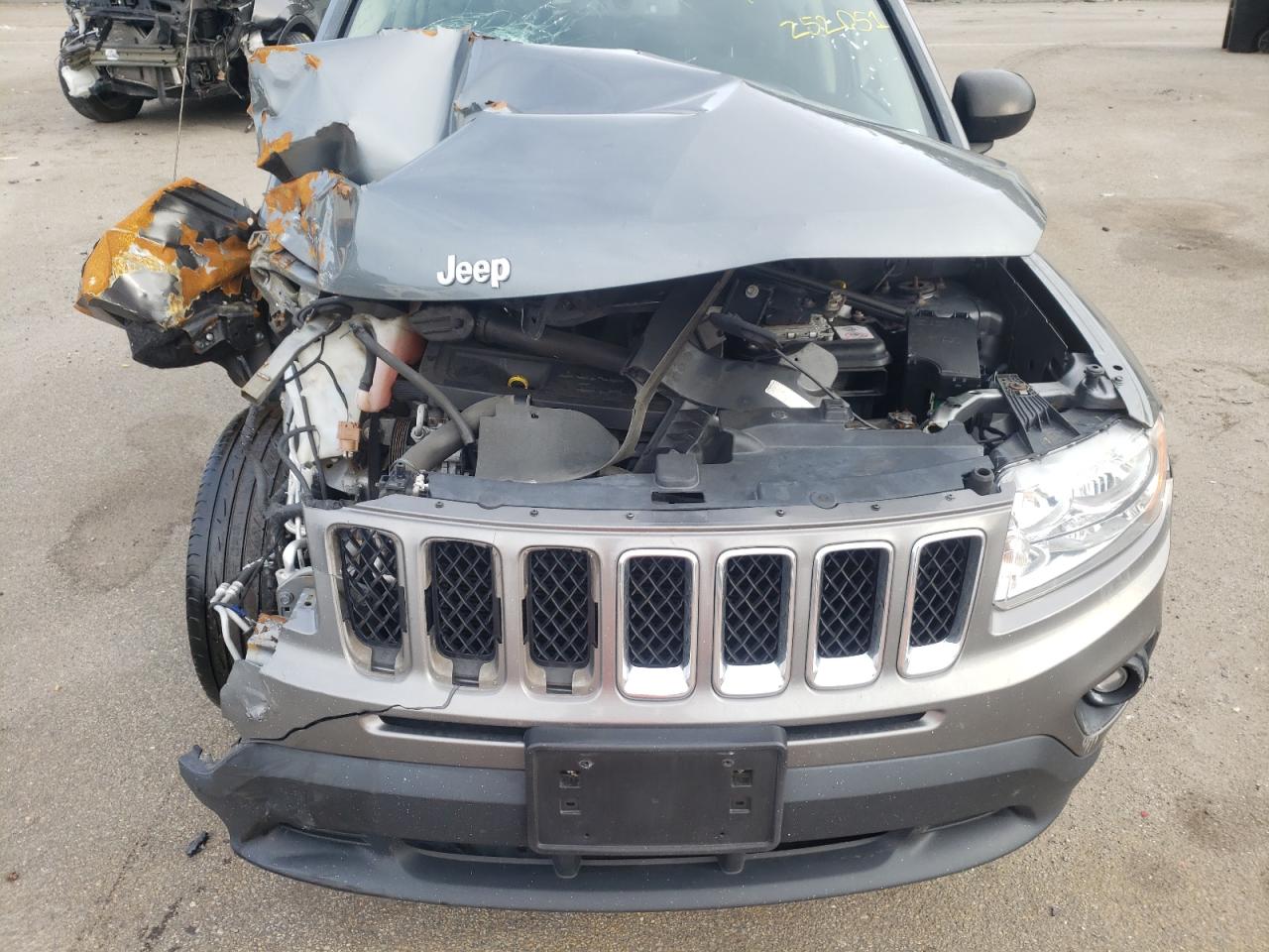 Photo 7 from auction – 2011 JEEP COMPASS SP with VIN 1J4NF1FB2BD252051