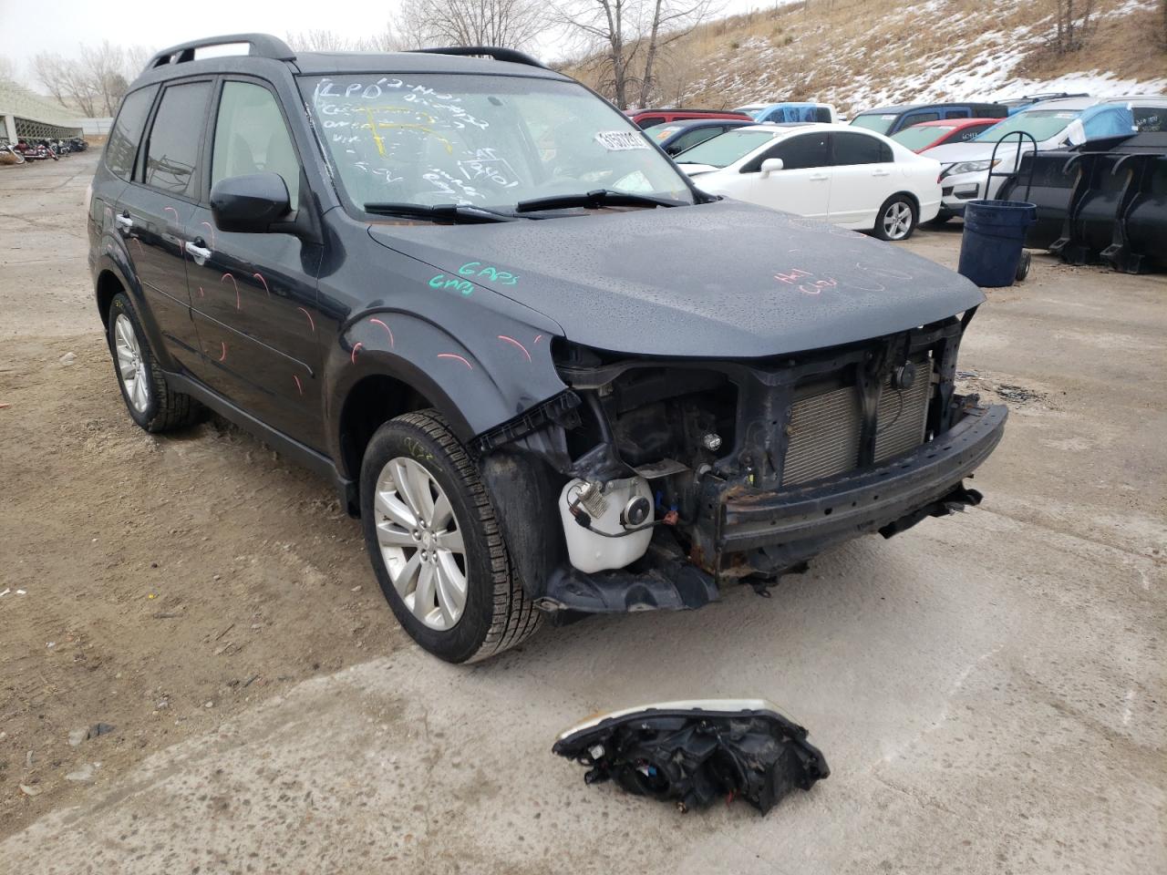 SUBARU FORESTER 2 2012 with VIN JF2SHADC4CH425708 - Photo from auction