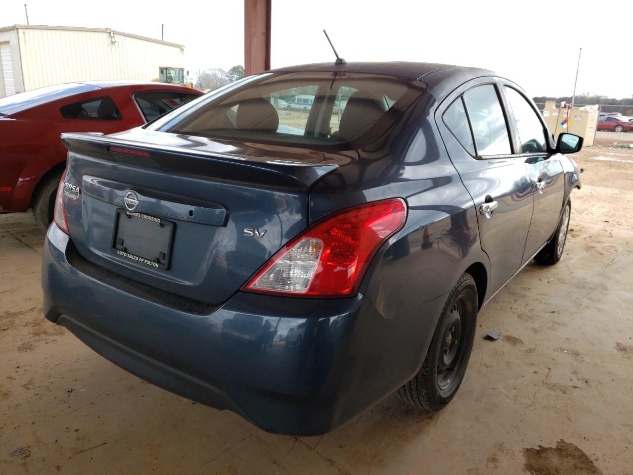 Photo 4 from auction – 2017 NISSAN VERSA S with VIN 3N1CN7AP8HL829287