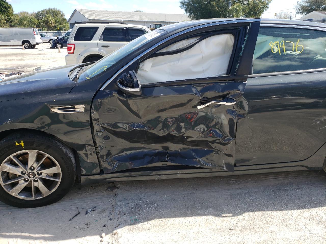 Photo 10 from auction – 2016 KIA OPTIMA LX with VIN KNAGT4L32G5076977