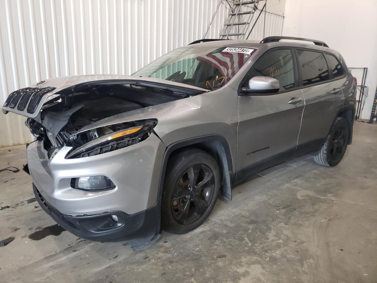 Photo 2 from auction – 2016 JEEP CHEROKEE L with VIN 1C4PJLCS9GW127752