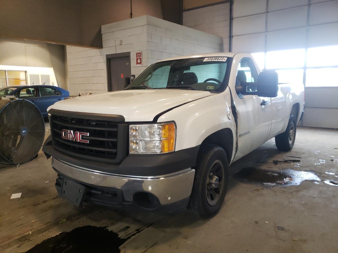 Photo 2 from auction – 2008 GMC SIERRA C15 with VIN 1GTEC14X58Z272478