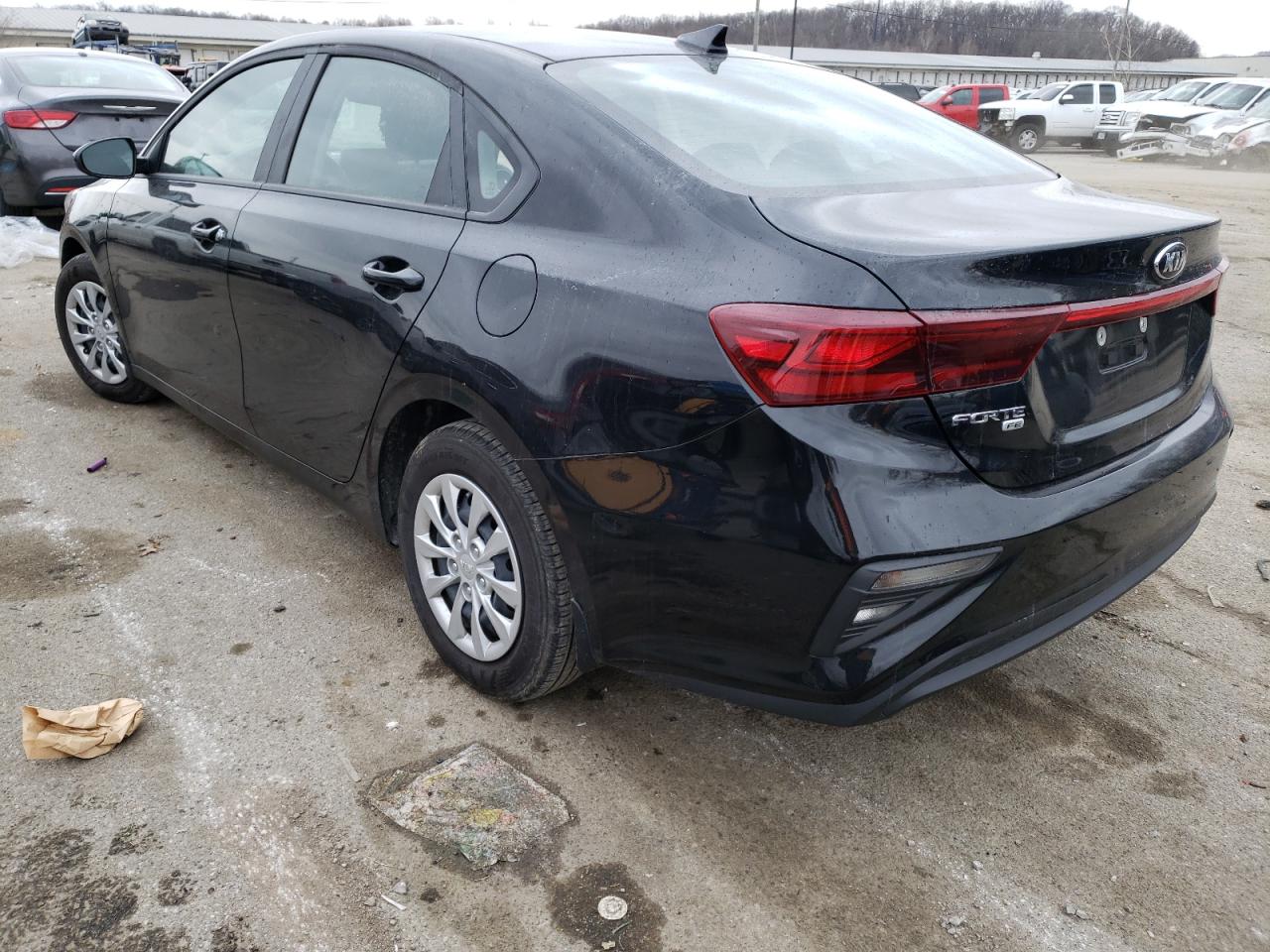 Photo 3 from auction – 2021 KIA FORTE FE with VIN 3KPF24AD7ME384370