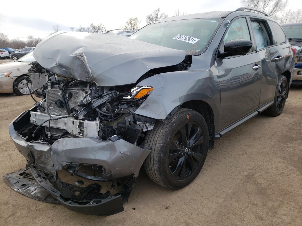 Photo 2 from auction – 2018 NISSAN PATHFINDER with VIN 5N1DR2MM2JC628153