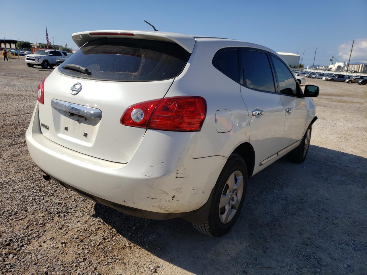 Photo 4 from auction – 2011 NISSAN ROGUE S with VIN JN8AS5MT0BW181797