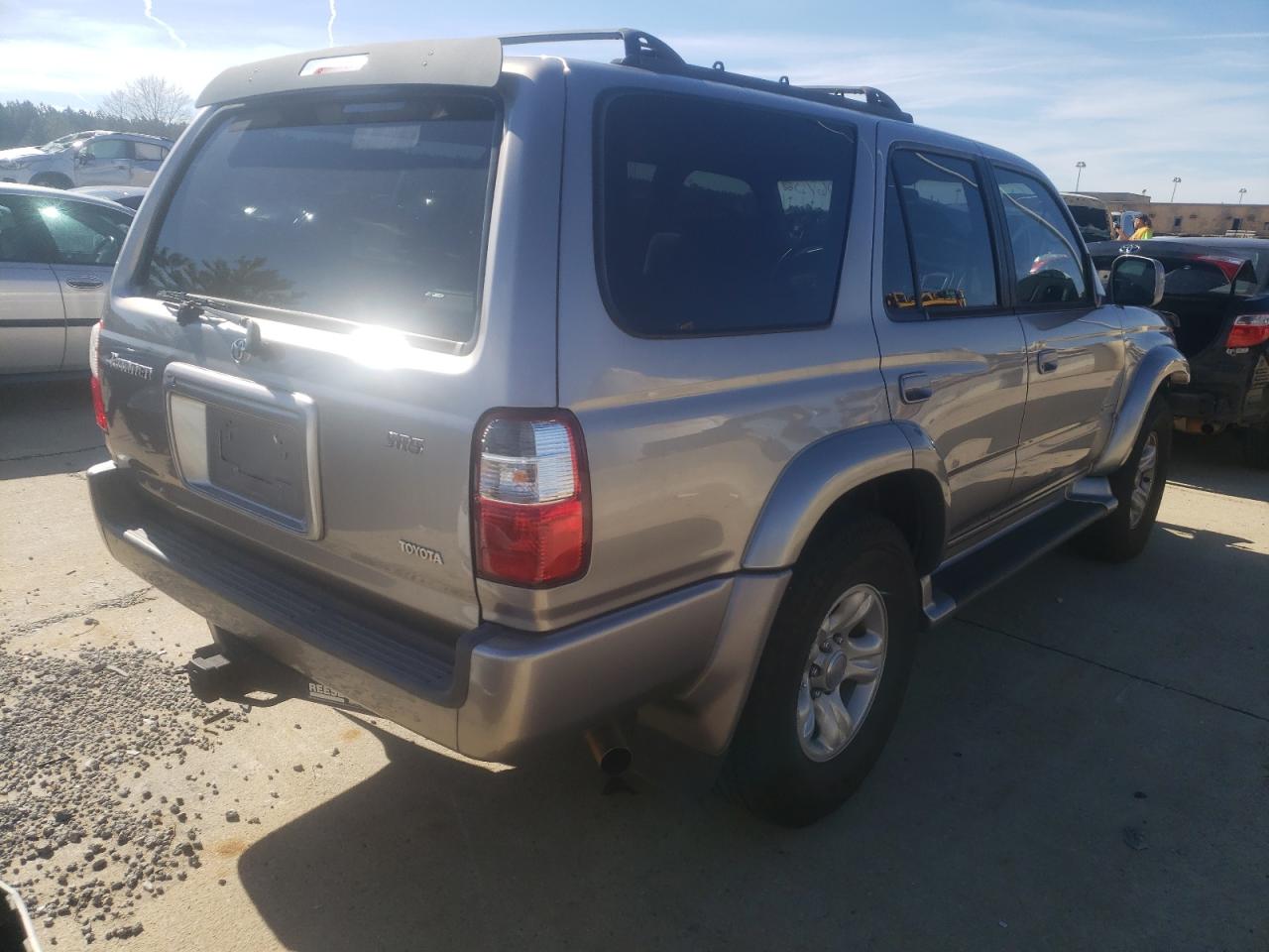 Photo 4 from auction – 2002 TOYOTA 4RUNNER SR with VIN JT3GN86R520245517