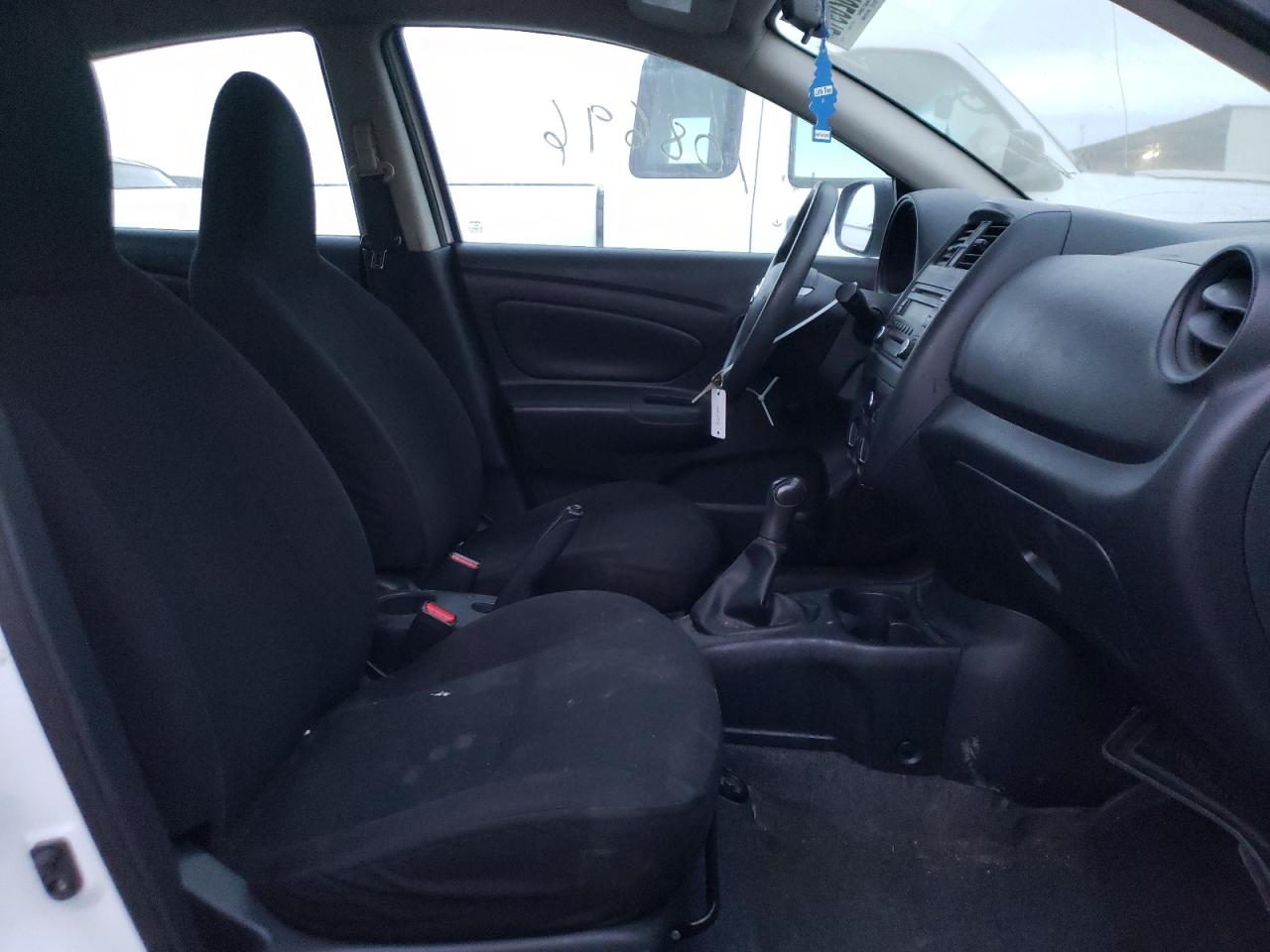 Photo 5 from auction – 2015 NISSAN VERSA S with VIN 3N1CN7AP8FL824359