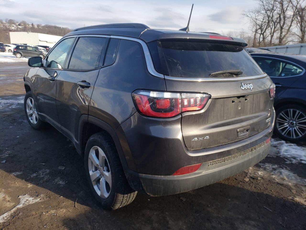 صورة رقم 3 من المزاد - 2019 JEEP COMPASS LA مع VIN 3C4NJDBBXKT723630