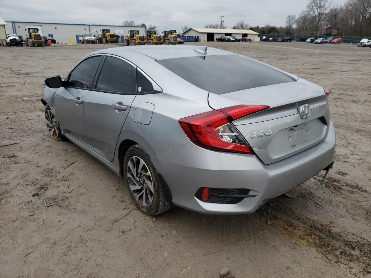 Photo 3 from auction – 2018 HONDA CIVIC EX with VIN 2HGFC2F70JH605670