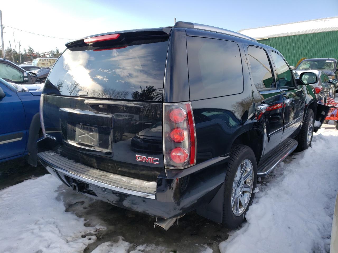 Photo 4 from auction – 2014 GMC YUKON DENA with VIN 1GKS2EEF1ER212698