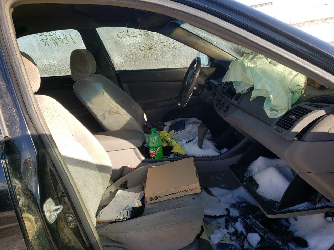 Photo 5 from auction – 2003 TOYOTA CAMRY LE with VIN 4T1BE32K53U184418
