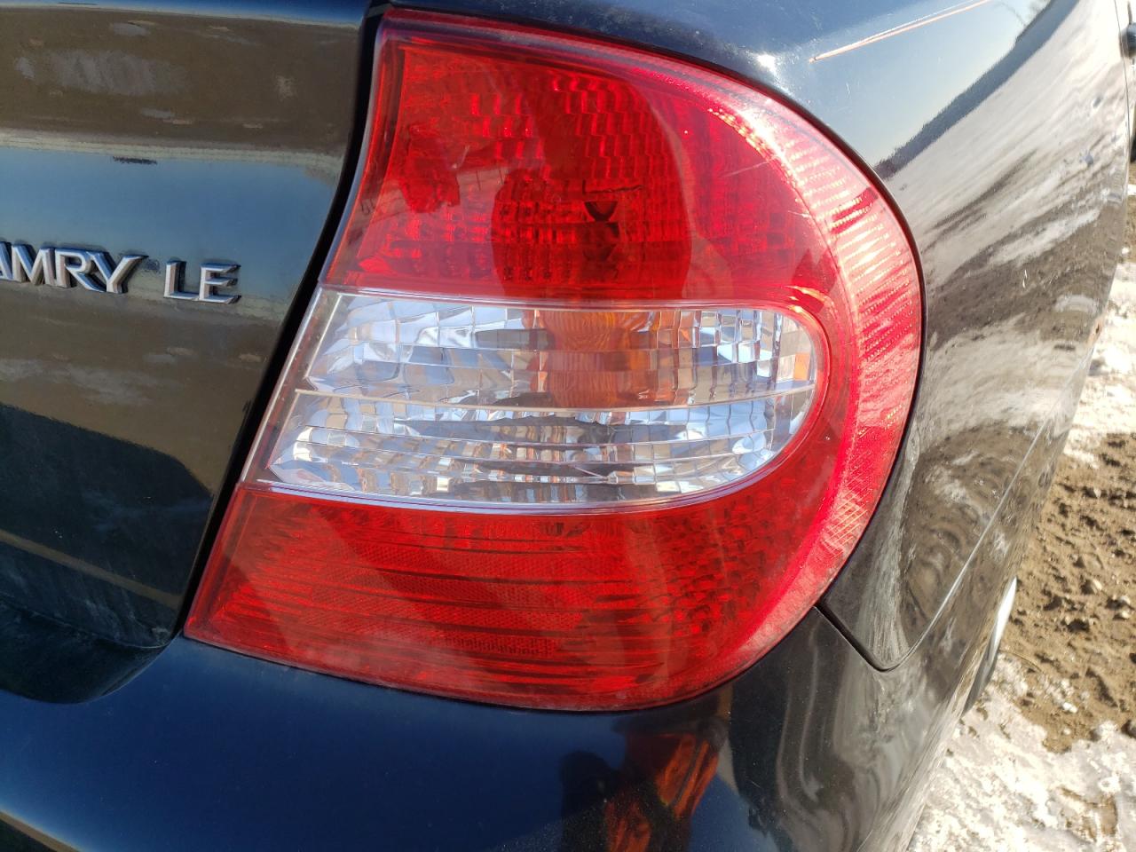 Photo 10 from auction – 2003 TOYOTA CAMRY LE with VIN 4T1BE32K53U184418