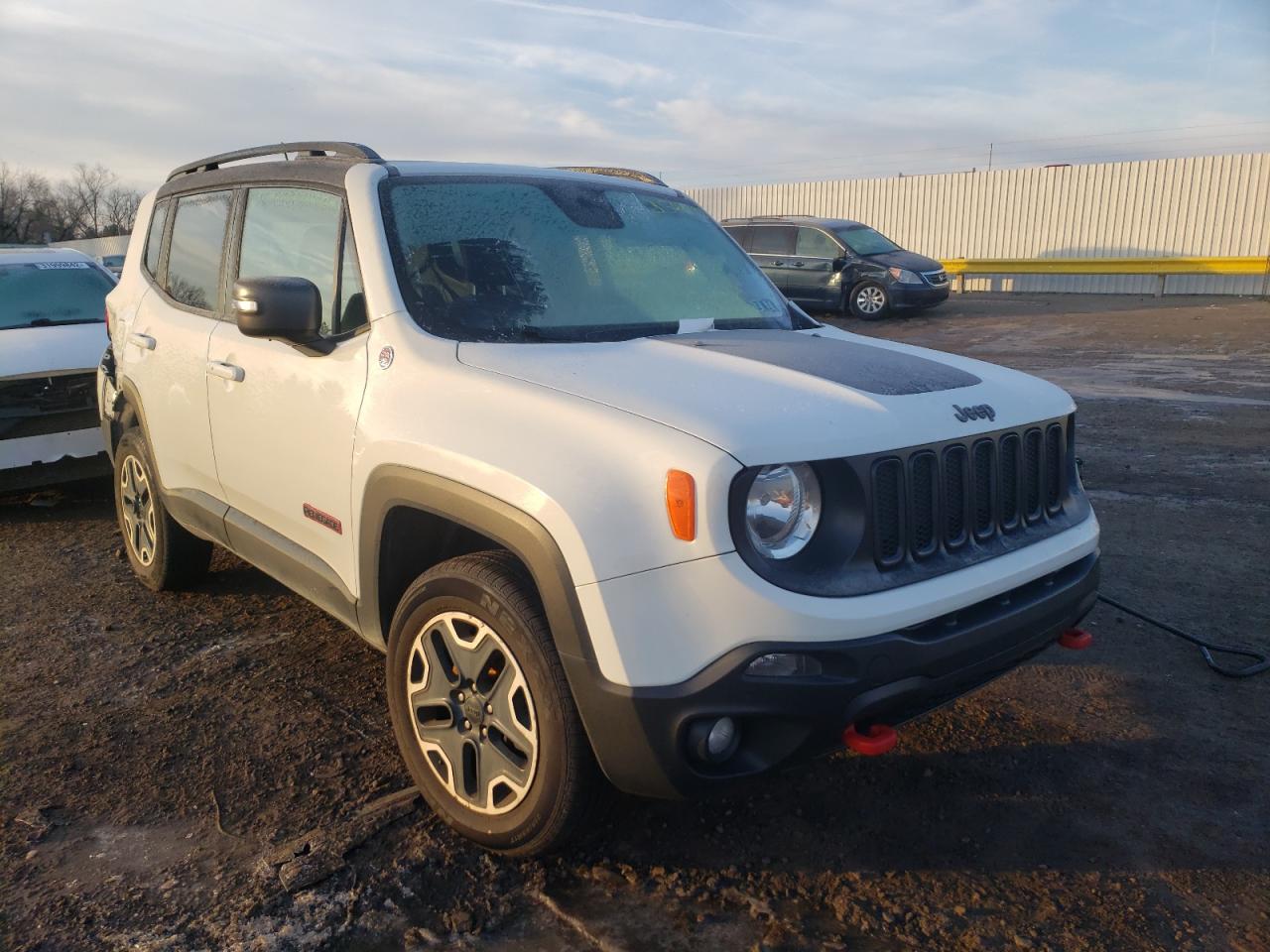 Photo 1 from auction – 2016 JEEP RENEGADE T with VIN ZACCJBCT7GPD80633