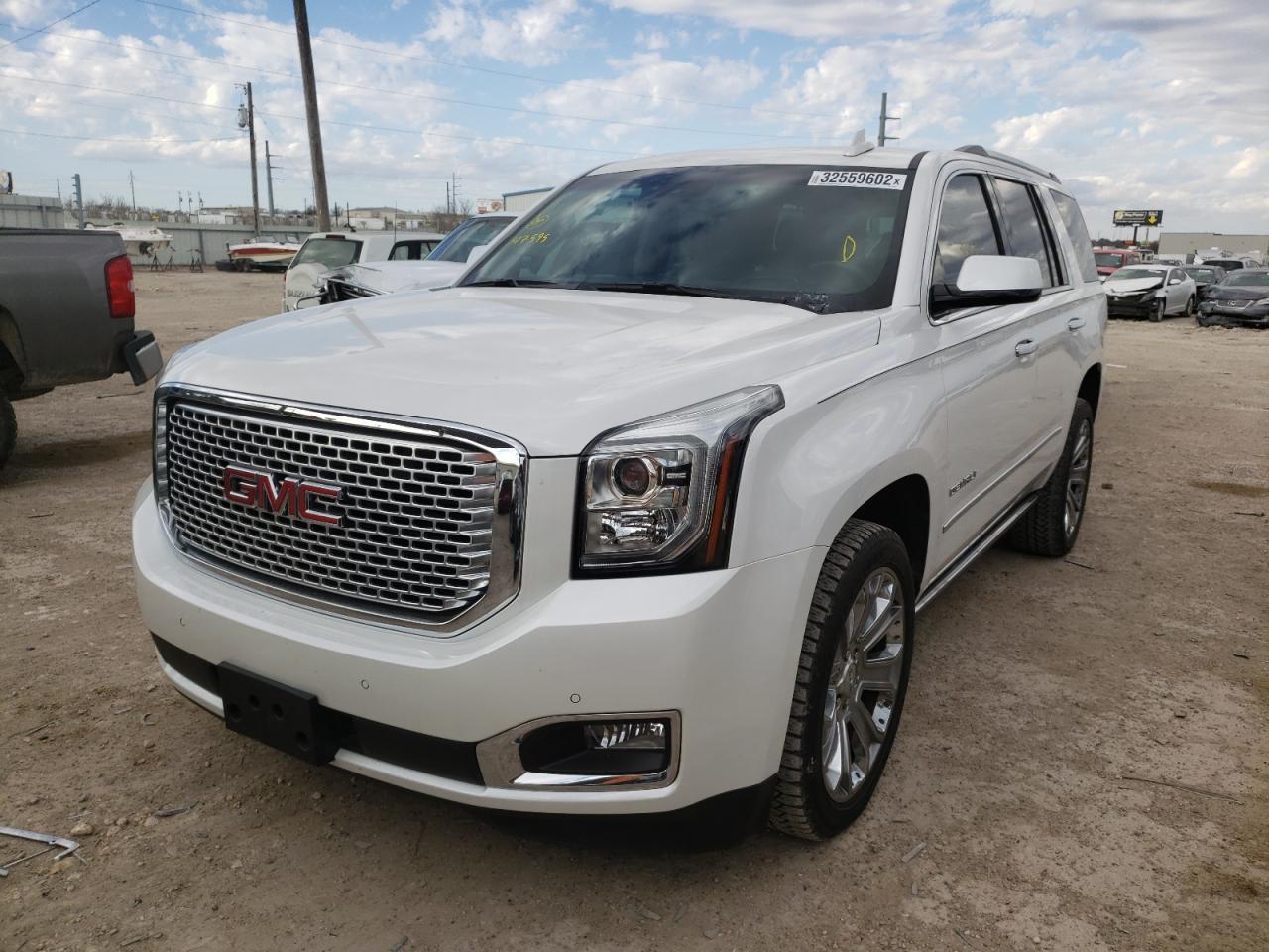Photo 2 from auction – 2017 GMC YUKON DENA with VIN 1GKS2CKJ2HR377595