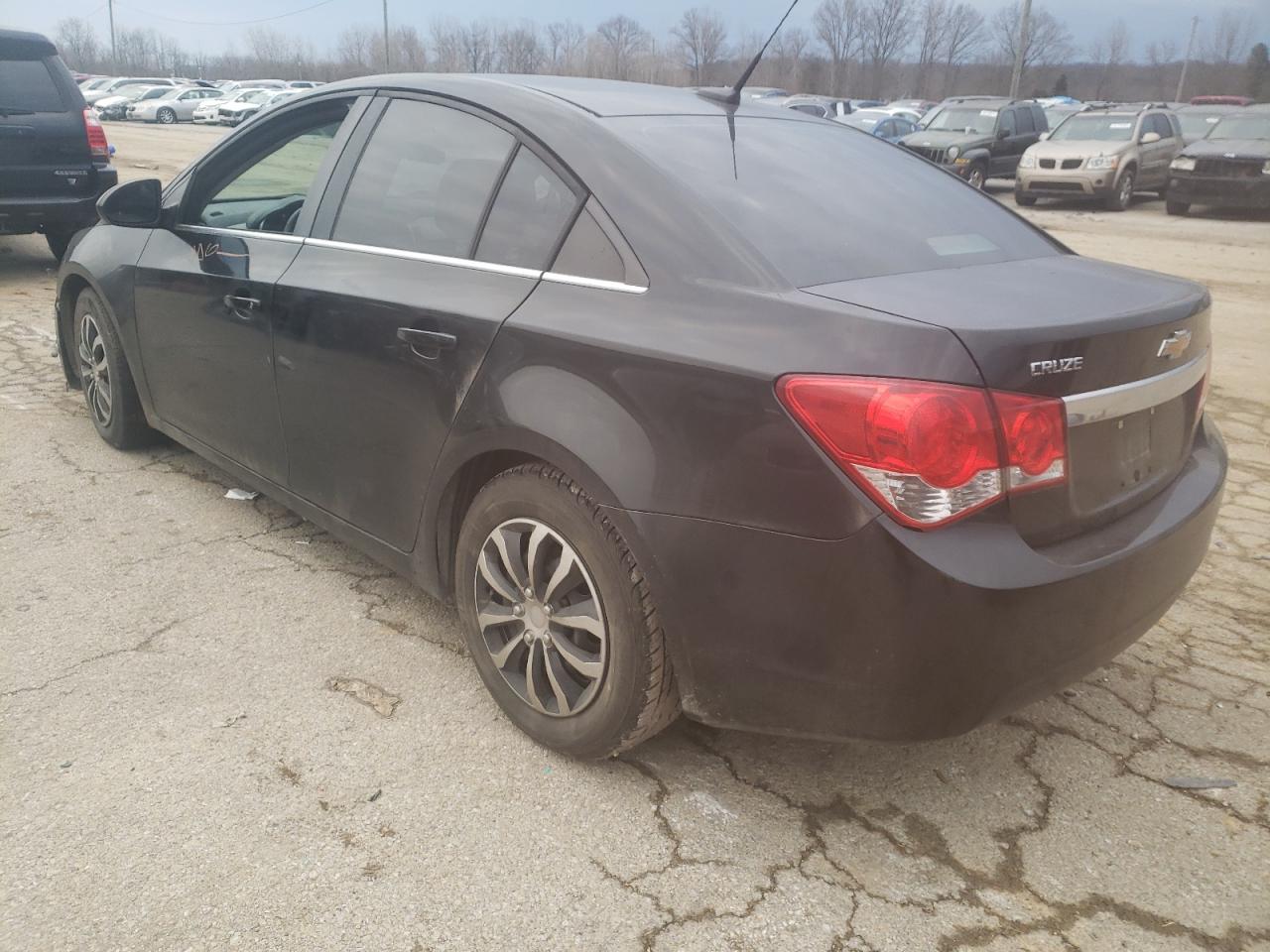 Photo 3 from auction – 2012 CHEVROLET CRUZE LS with VIN 1G1PC5SH4C7265952