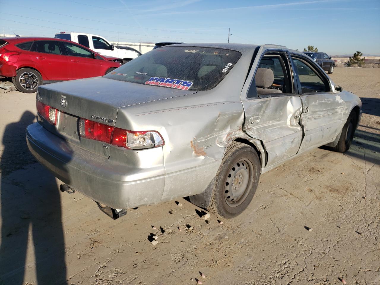 Photo 4 from auction – 2000 TOYOTA CAMRY with VIN JT2BF22K2Y0279473
