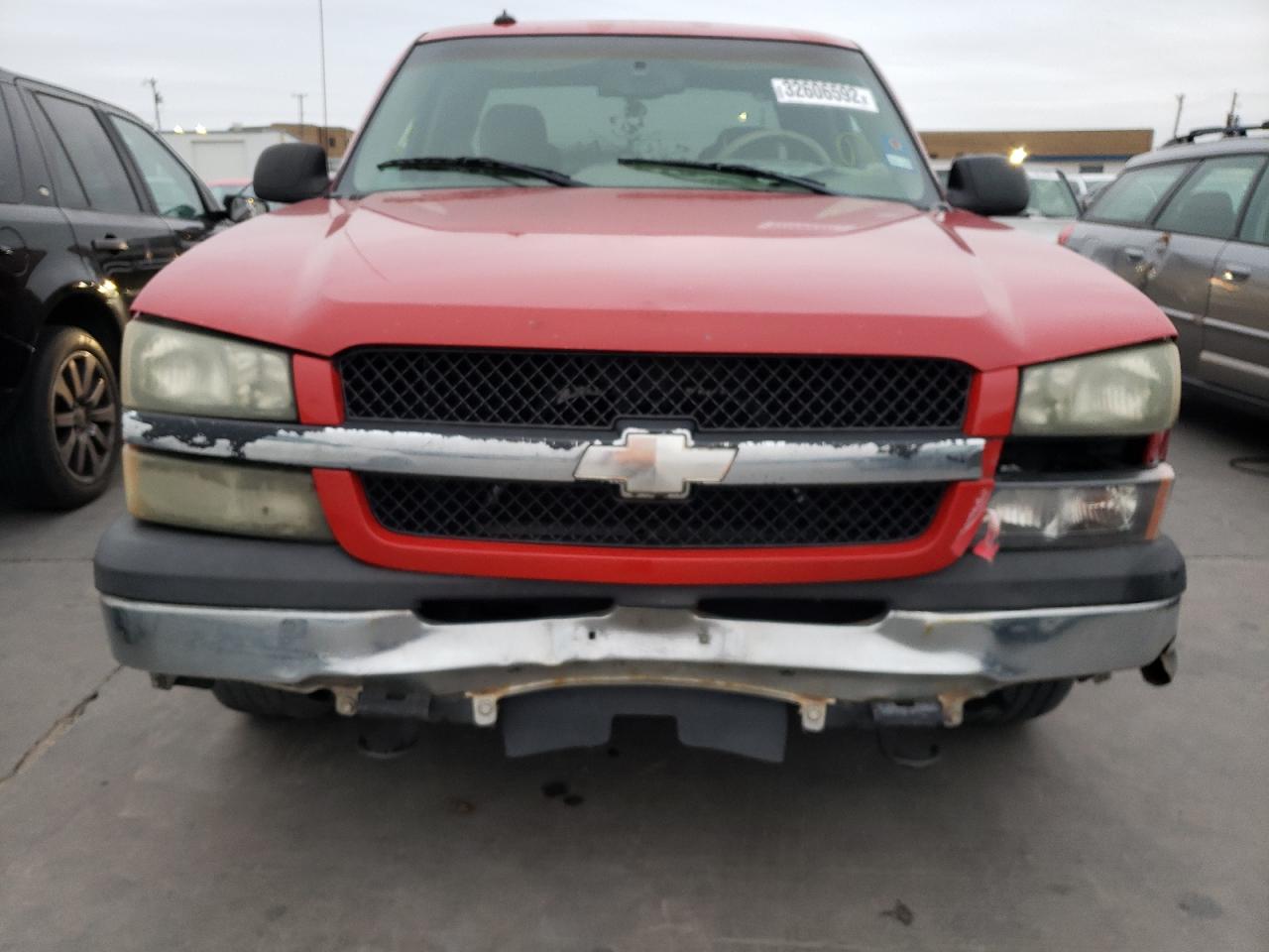 Photo 9 from auction – 2003 CHEVROLET SILVERADO with VIN 2GCEC19V531203136