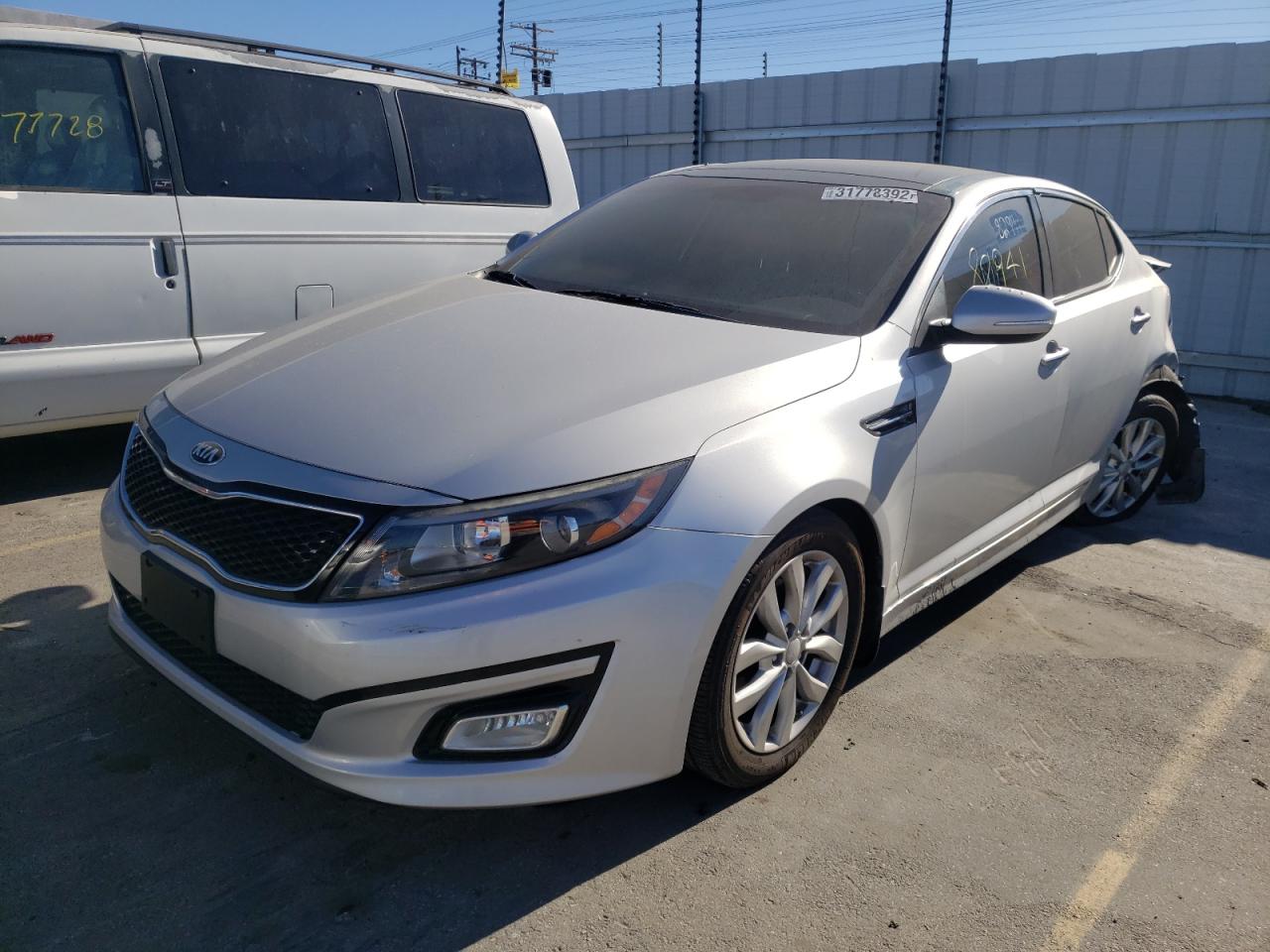 Photo 2 from auction – 2014 KIA OPTIMA EX with VIN 5XXGN4A75EG330547
