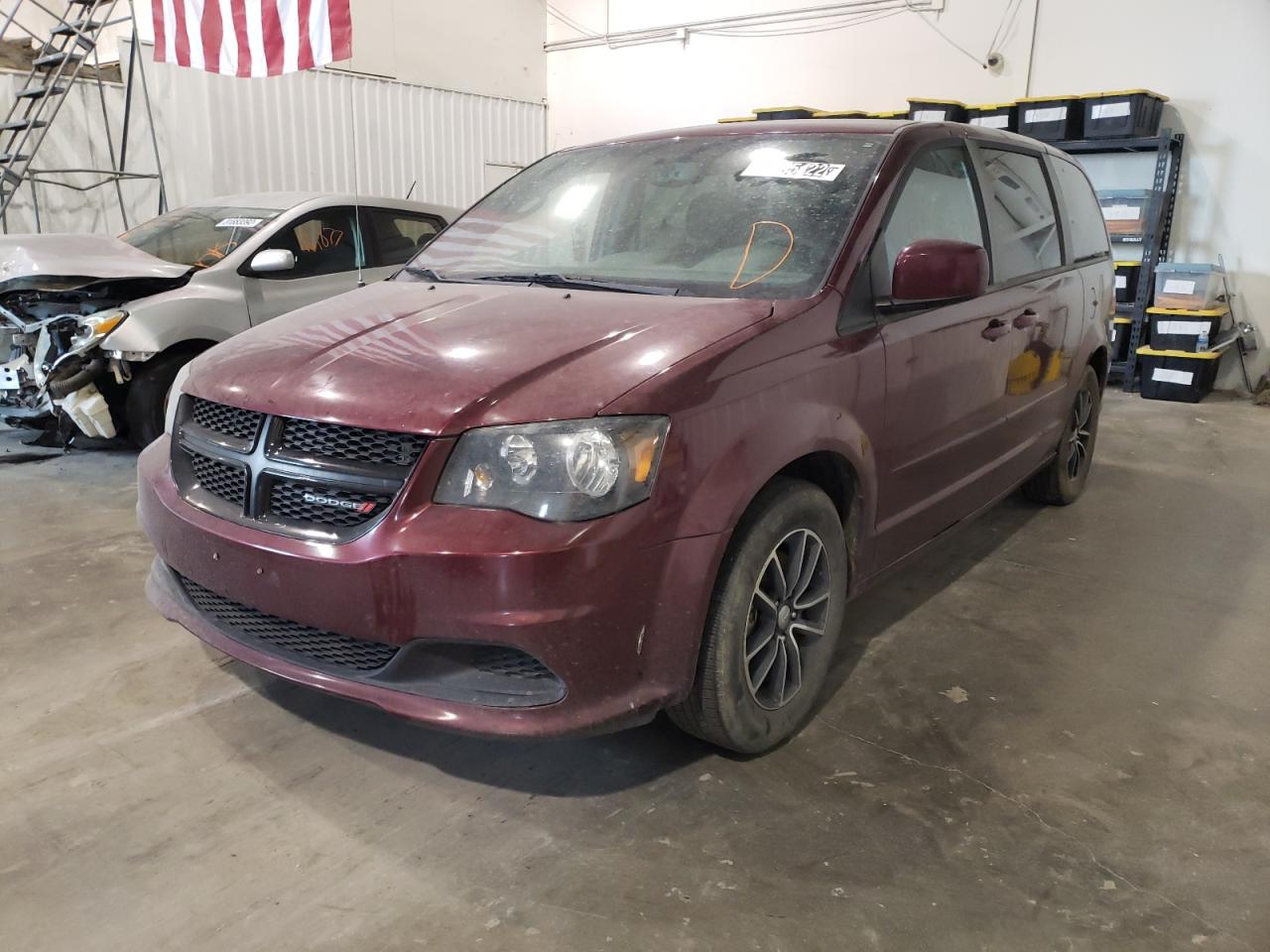 Photo 2 from auction – 2017 DODGE GRAND CARA with VIN 2C4RDGBG5HR652547