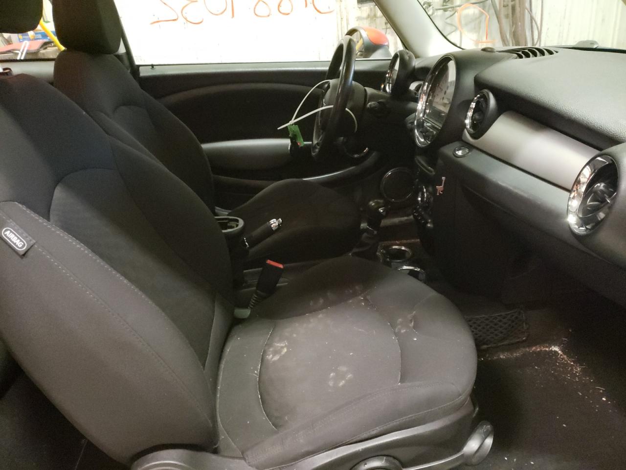Photo 5 from auction – 2012 MINI COOPER with VIN WMWSU3C59CT255607