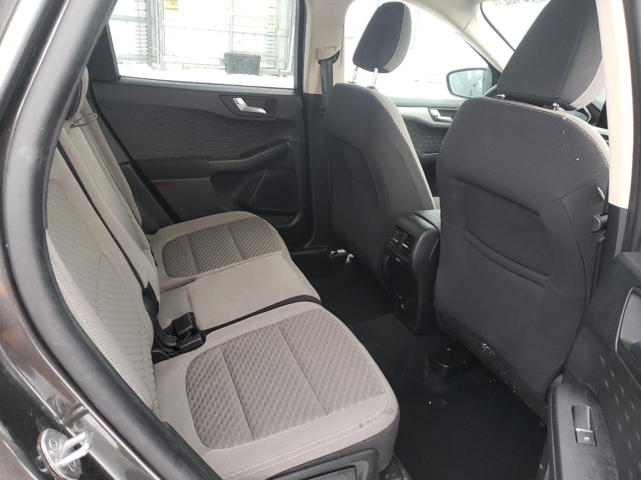 Photo 6 from auction – 2020 FORD ESCAPE SE with VIN 1FMCU9G62LUA34496