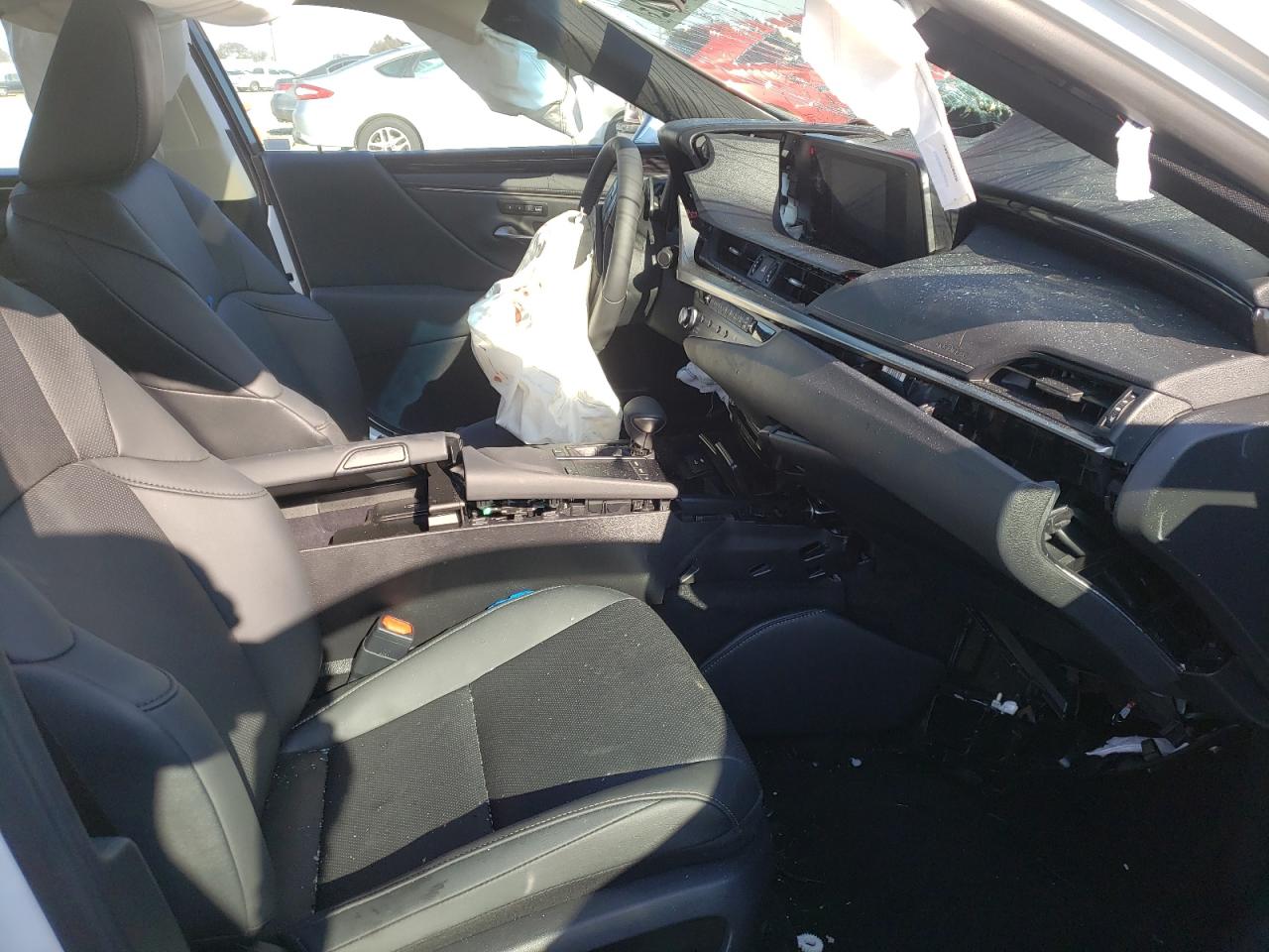 Photo 5 from auction – 2021 LEXUS ES 300H with VIN 58ADA1C19MU012045
