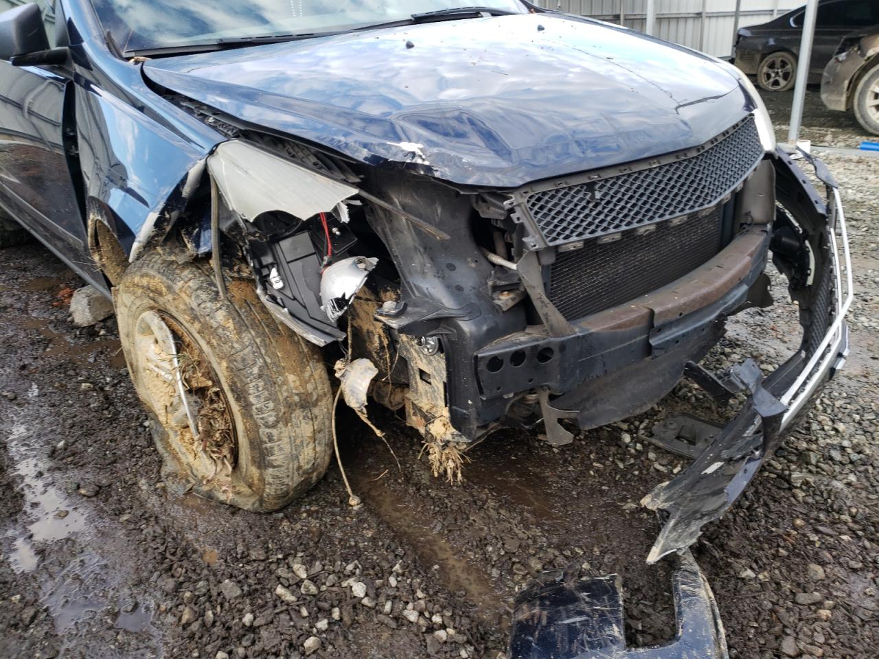 Photo 9 from auction – 2012 CHEVROLET TRAVERSE L with VIN 1GNKRFED8CJ324946