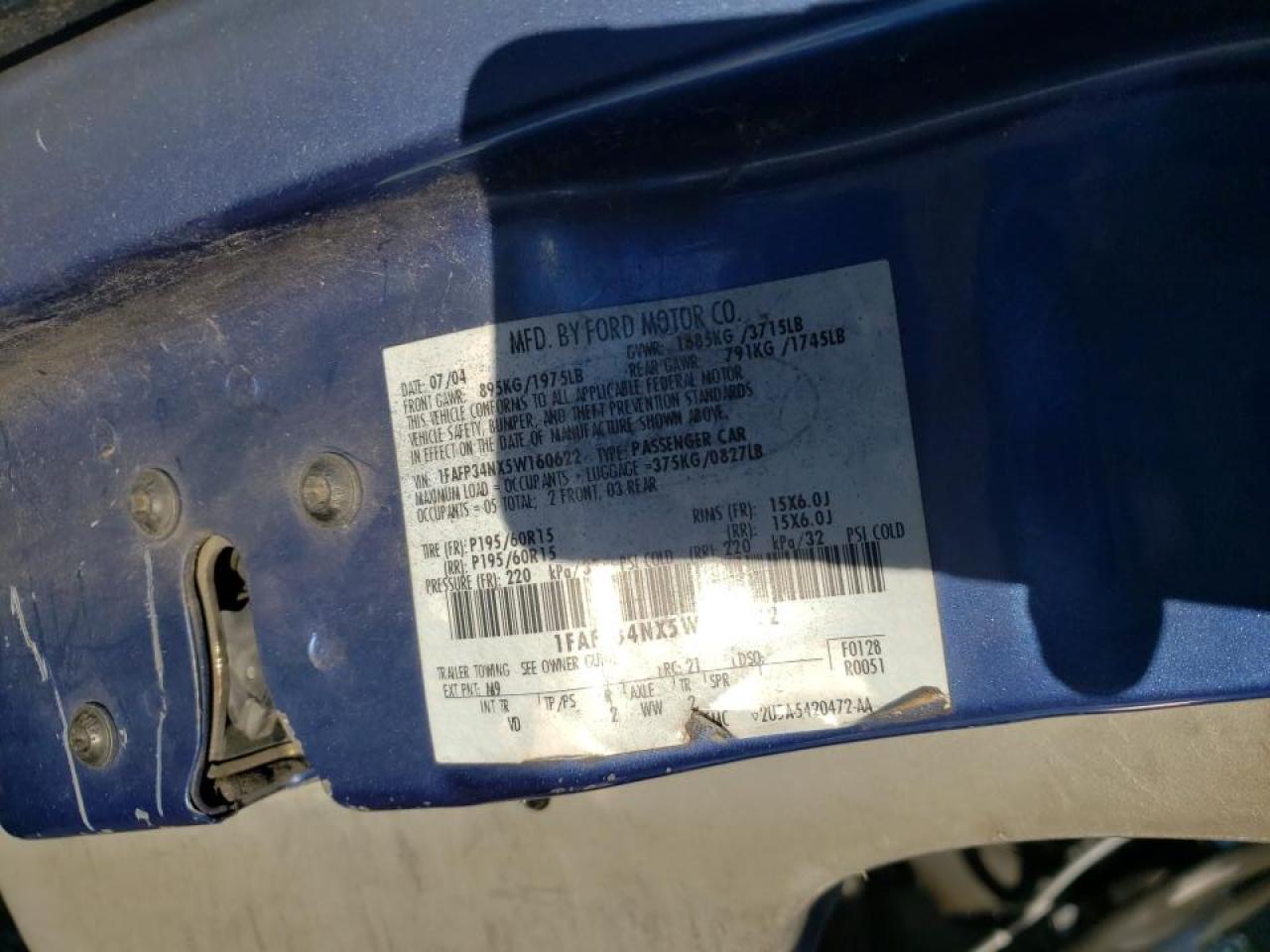 Photo 10 from auction – 2005 FORD FOCUS ZX4 with VIN 1FAFP34NX5W160622