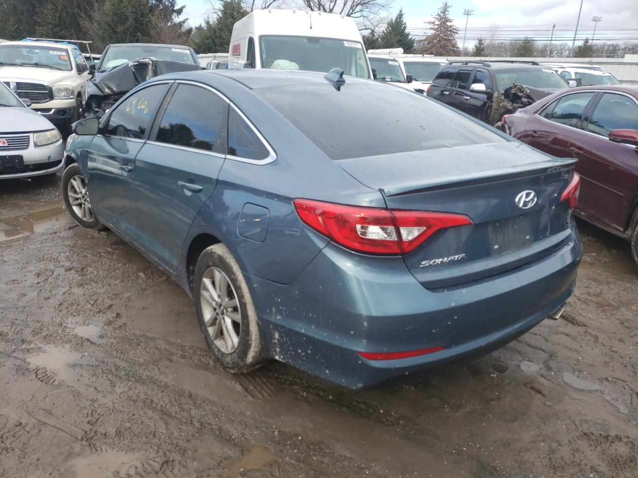 Photo 3 from auction – 2015 HYUNDAI SONATA SE with VIN 5NPE24AF3FH147161