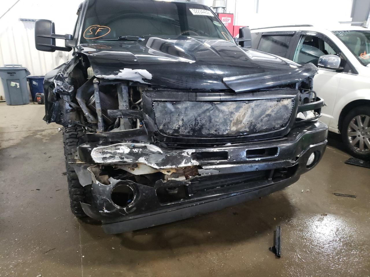 Photo 9 from auction – 2003 GMC SIERRA K25 with VIN 1GTHK23133F218934