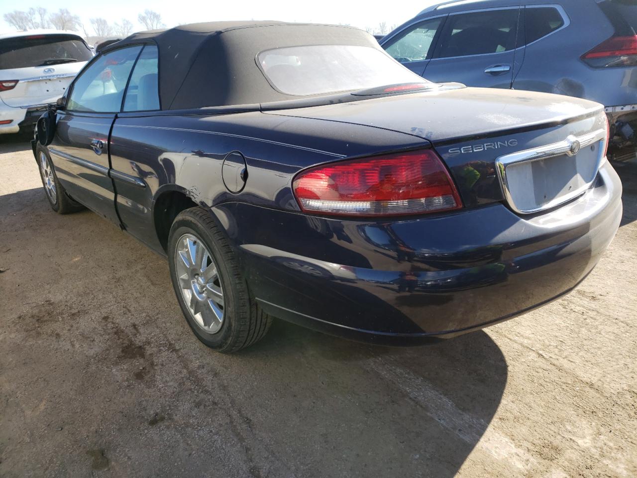 Photo 3 from auction – 2004 CHRYSLER SEBRING LI with VIN 1C3EL65R14N142216