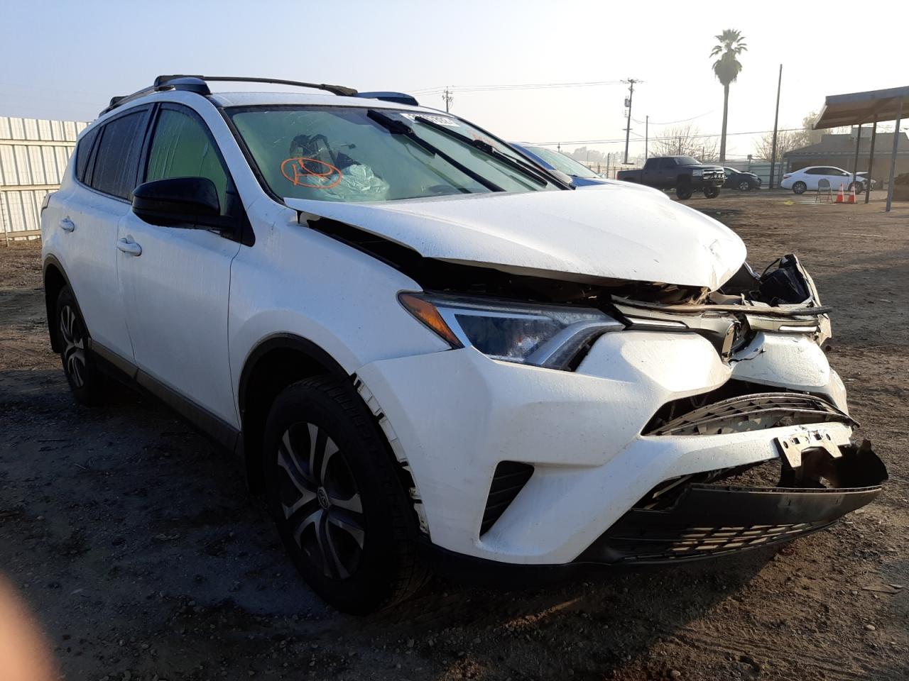 Photo 1 from auction – 2017 TOYOTA RAV4 LE with VIN JTMBFREV9HJ148363