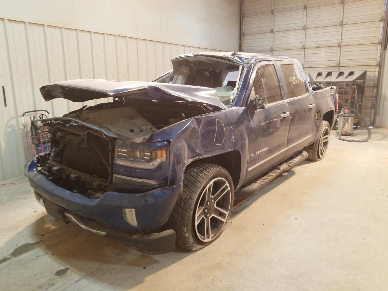 Photo 2 from auction – 2016 CHEVROLET SILVERADO with VIN 3GCUKSEC9GG340652