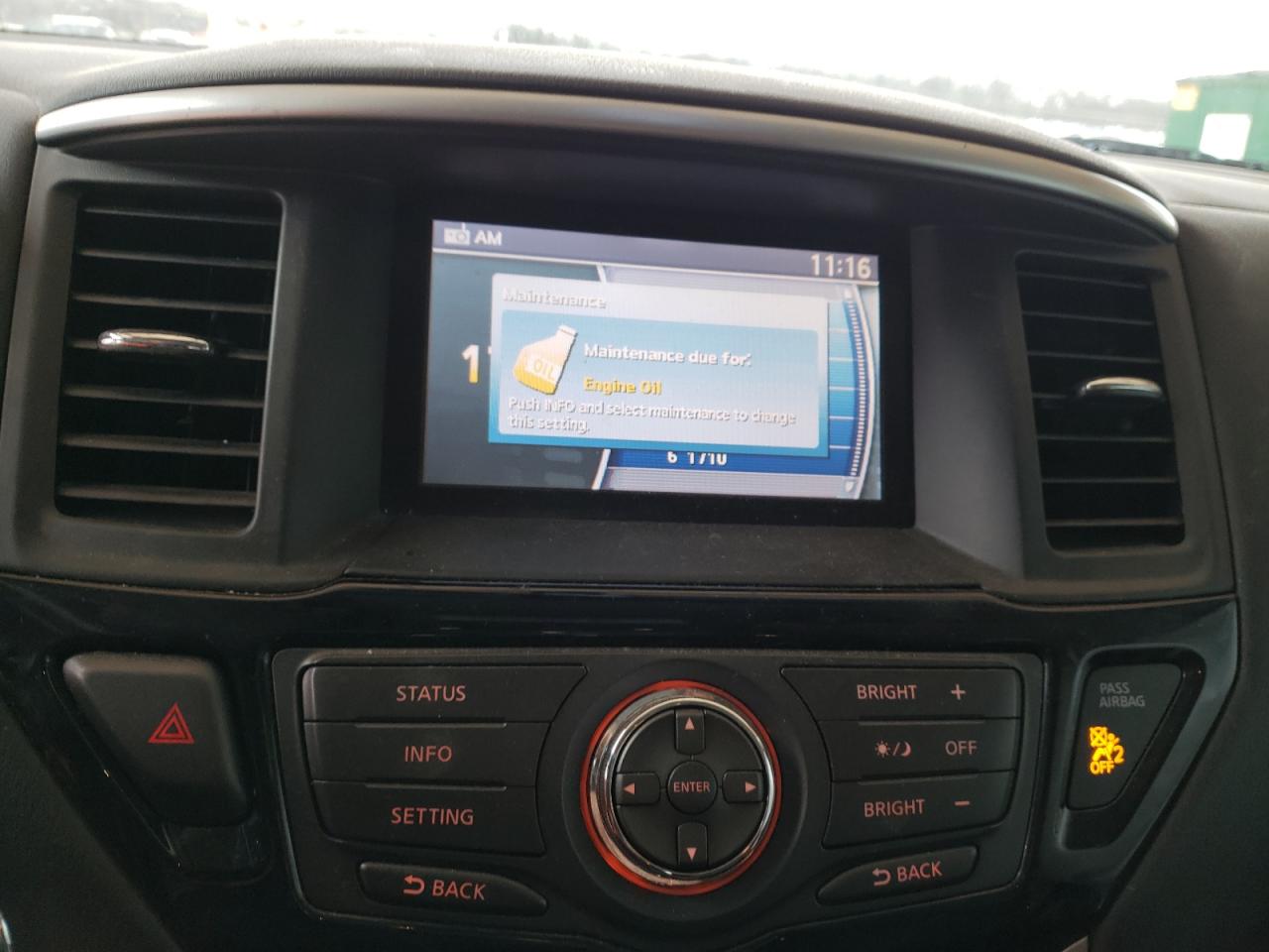 Photo 9 from auction – 2016 NISSAN PATHFINDER with VIN 5N1AR2MNXGC665147