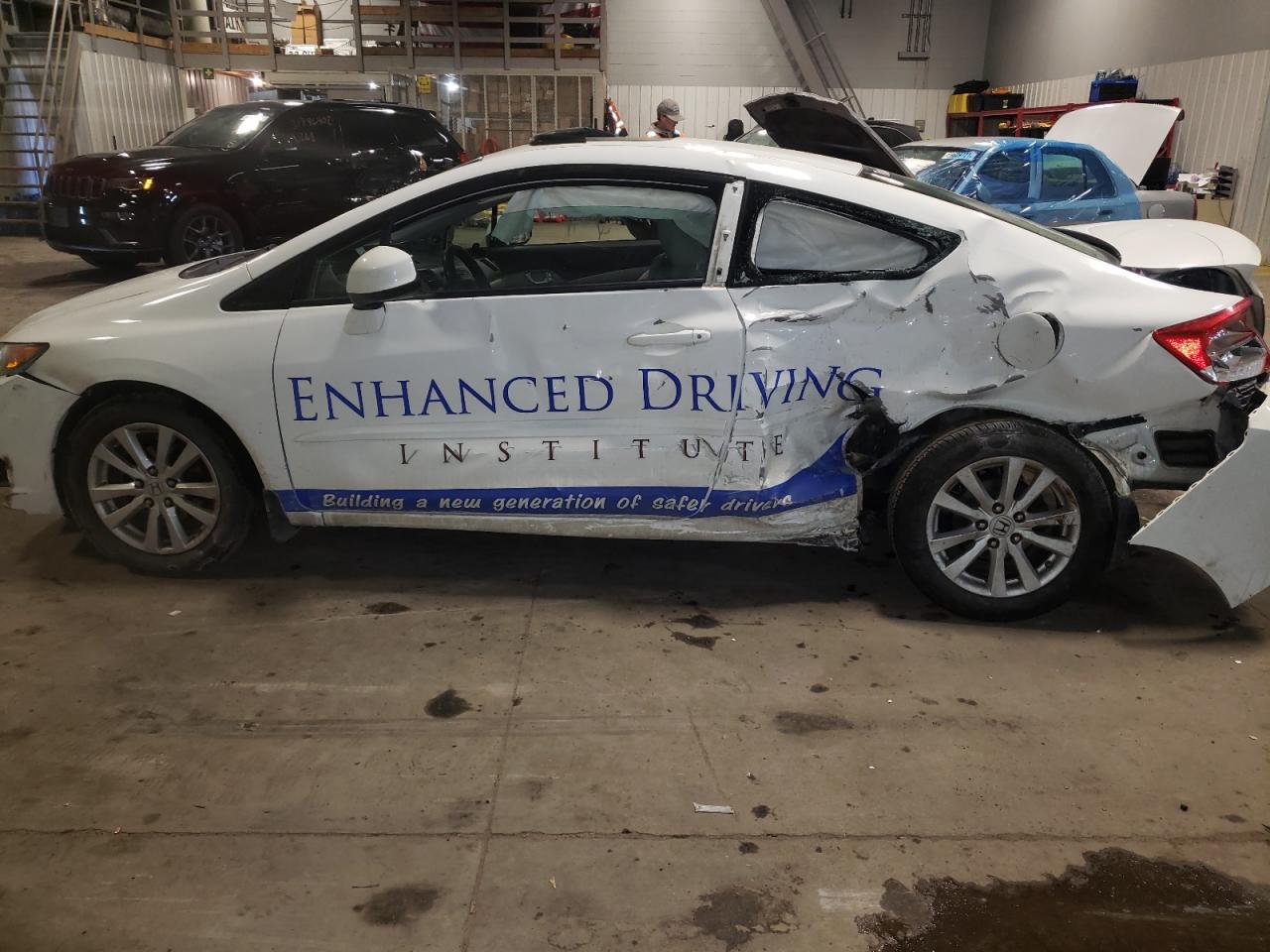 Photo 9 from auction – 2012 HONDA CIVIC EX with VIN 2HGFG3B86CH502443