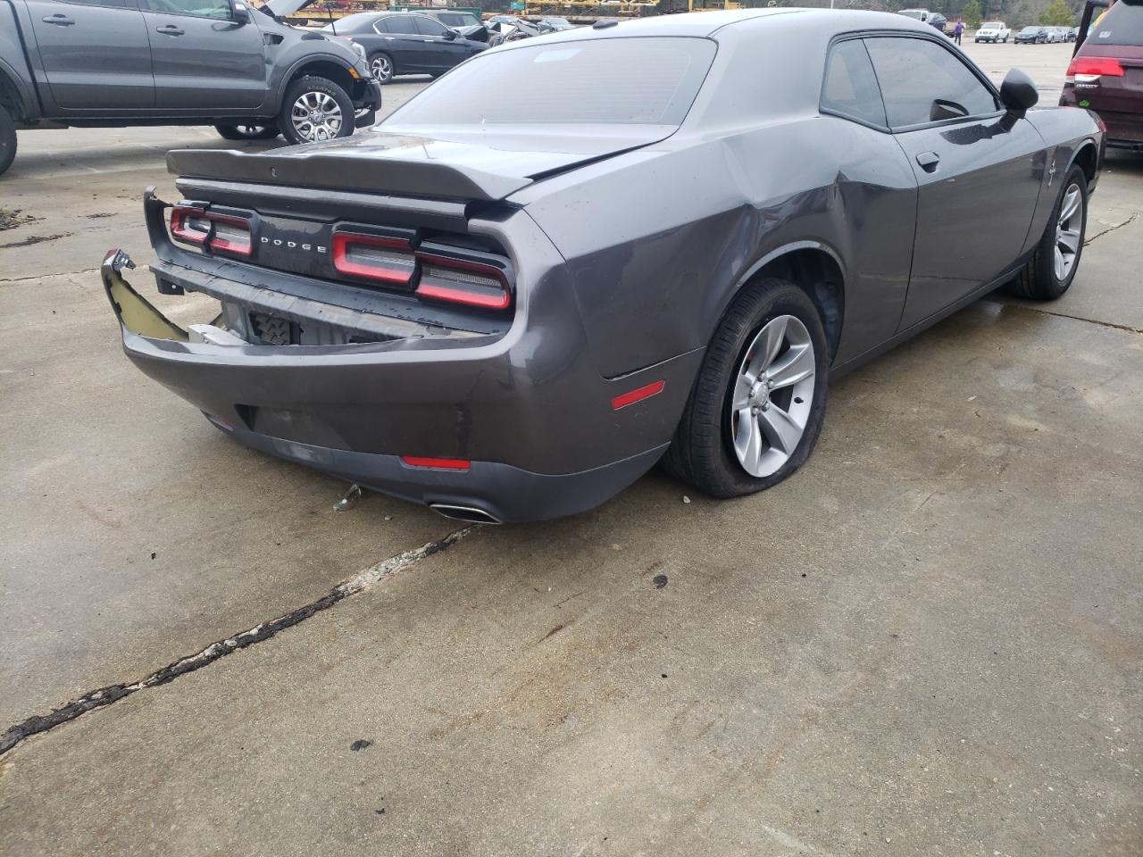 Photo 4 from auction – 2019 DODGE CHALLENGER with VIN 2C3CDZAG4KH531433