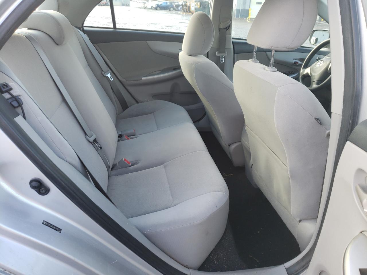 Zdjęcie 6 z aukcji – 2011 TOYOTA COROLLA BA z VIN JTDBU4EE6BJ101534