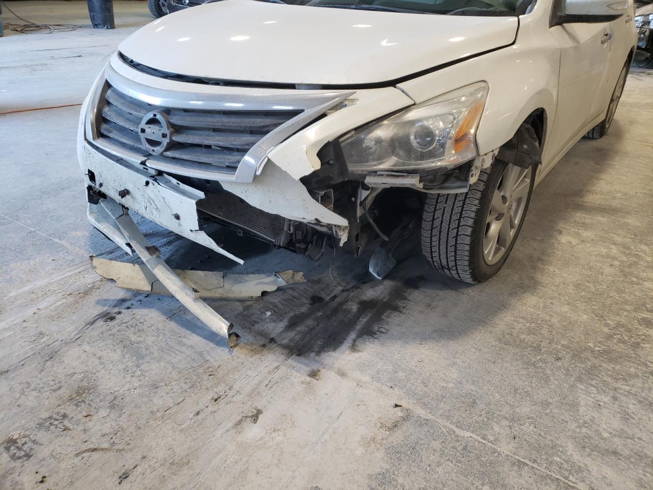 Photo 9 from auction – 2015 NISSAN ALTIMA 2.5 with VIN 1N4AL3AP7FC256870