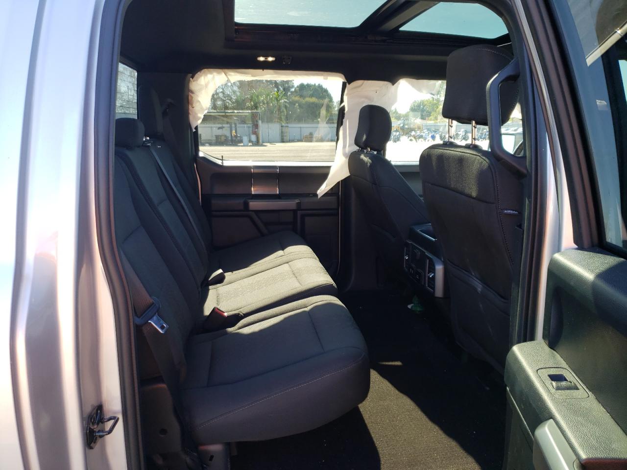 Photo 6 from auction – 2018 FORD F150 SUPER with VIN 1FTEW1CPXJFD43870
