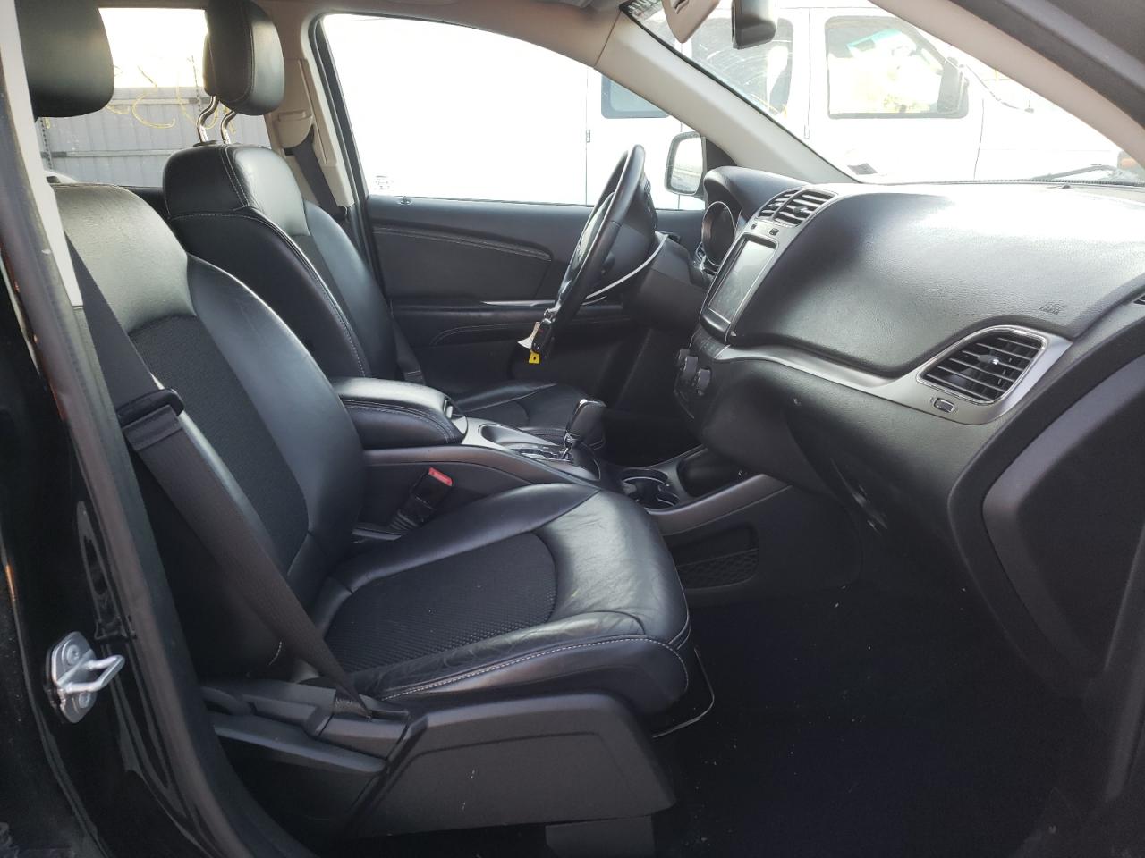 Photo 5 from auction – 2018 DODGE JOURNEY CR with VIN 3C4PDDGG3JT278277