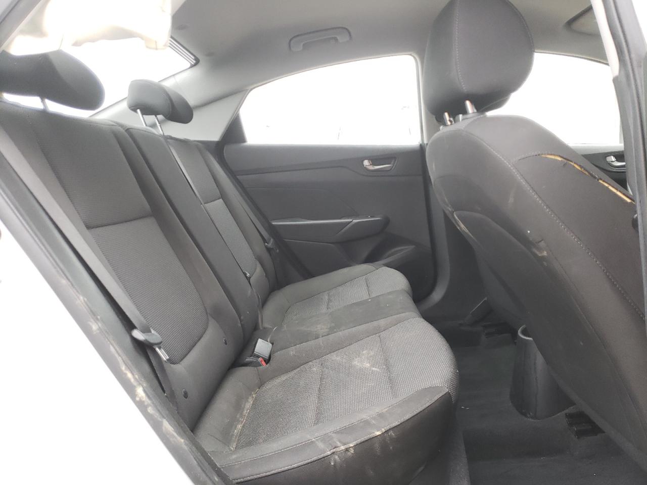 Photo 6 from auction – 2019 HYUNDAI ACCENT SE with VIN 3KPC24A37KE073707