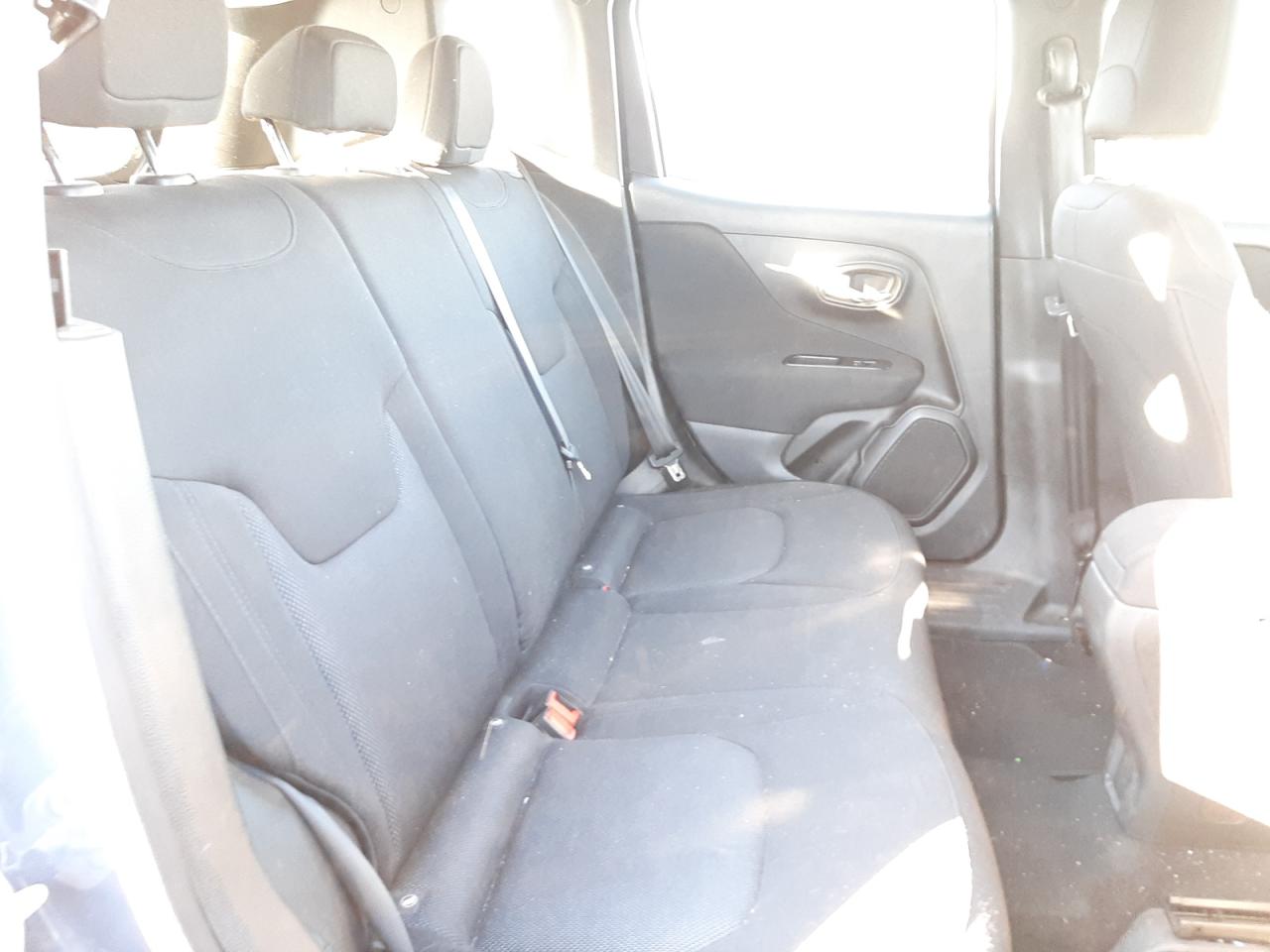 Photo 6 from auction – 2019 JEEP RENEGADE with VIN ZACNJAAB3KPK75509