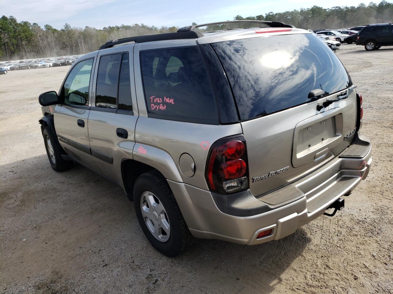 Photo 3 from auction – 2003 CHEVROLET TRAILBLAZE with VIN 1GNDT13S732157312